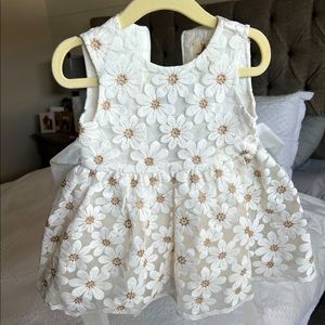 2T Doe A Dear Spring Daisy embroidered dress (white & gold)